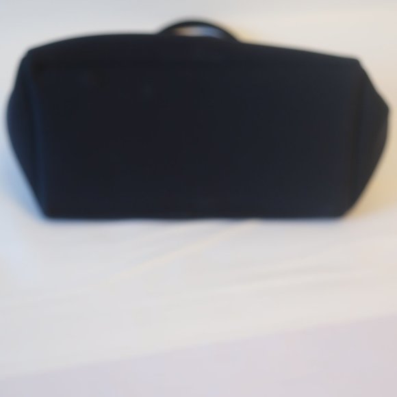 Womens Shag Boutique Black Neoprene Tote Bag * - Picture 7 of 9